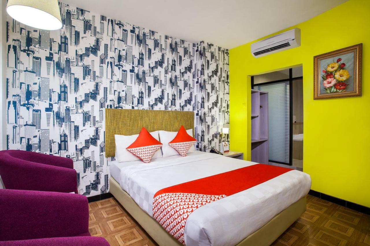 Oyo 119 Belvena Hotel Jakarta Extérieur photo